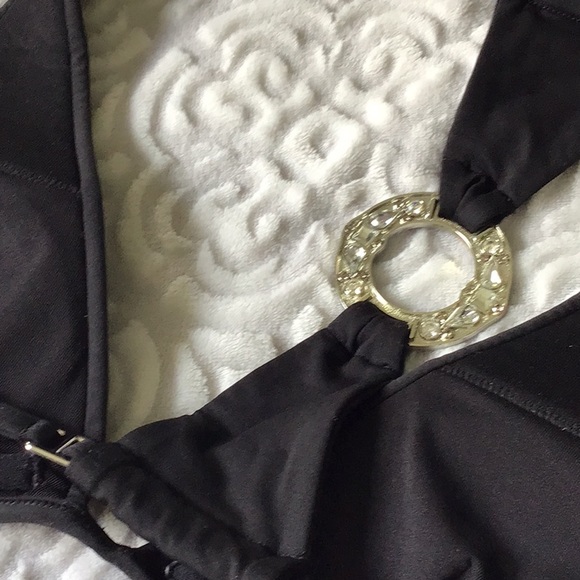 Lot of 3 Bikini Tops Victorias Secret & DOLL Swimwear Small - Picture 8 of 14